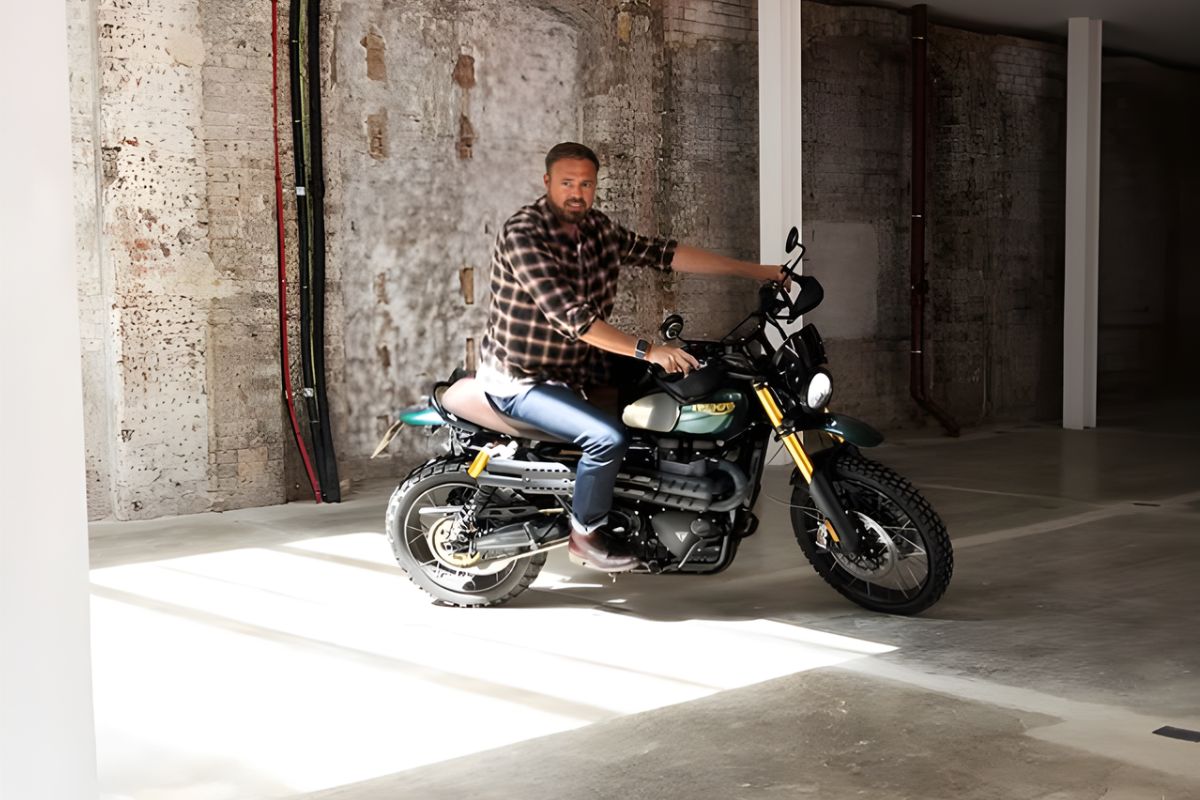 jamie theakston income streams