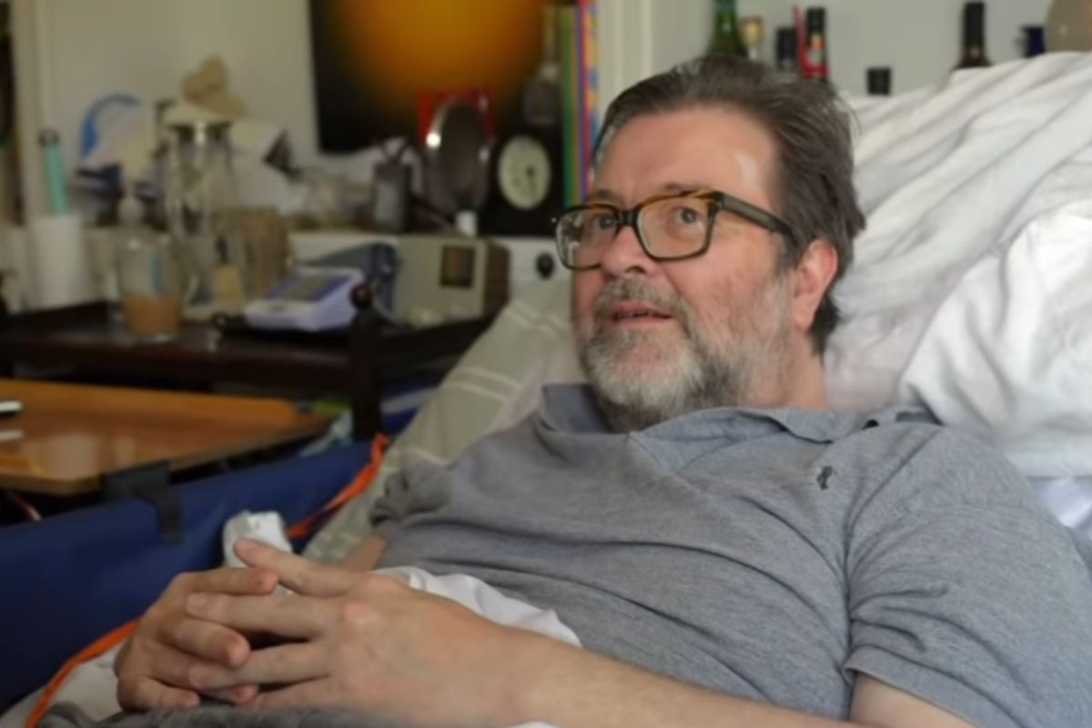 kate garraway husband derek draper illness