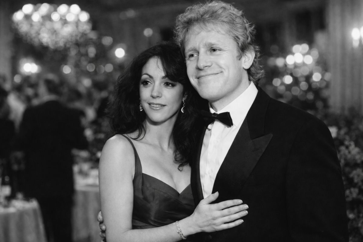 linzi beuselinck - paul nicholas wife