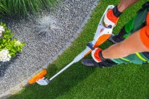 lawn edging ideas and tips