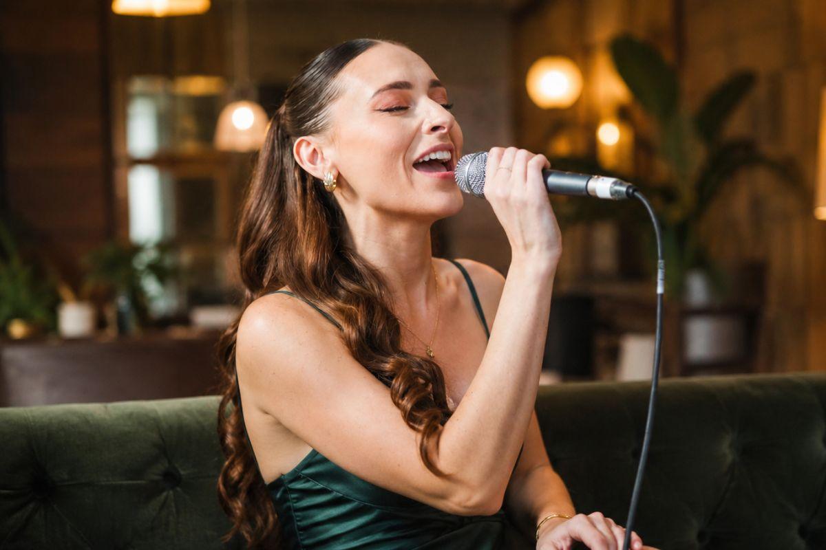 charlotte steele - remember monday band member (AI Generated)