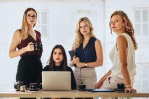 how women founders scale business without hiring