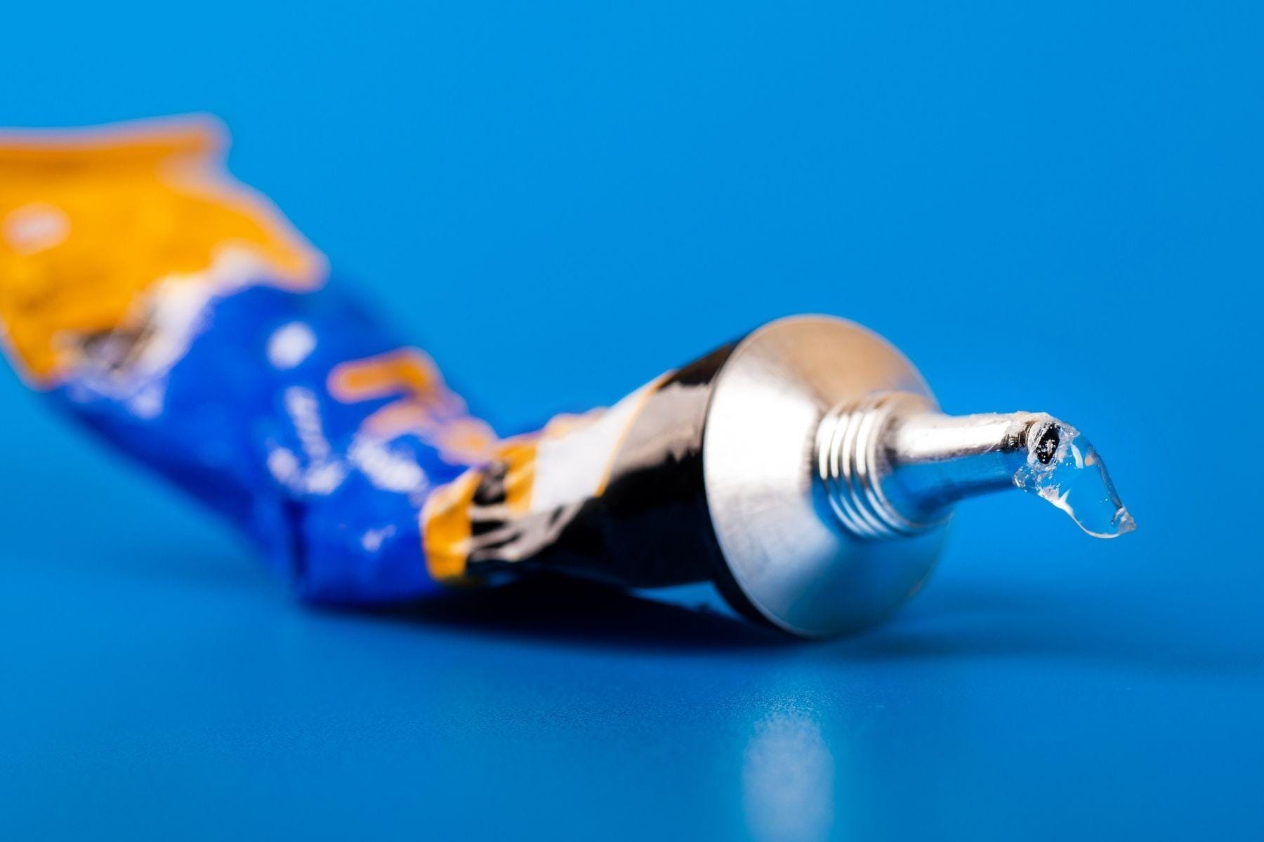 Super Glue