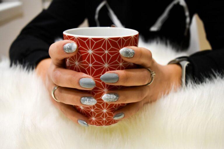 classy christmas nails